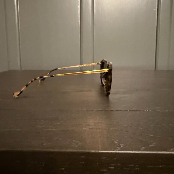 Illesteva - Palm Beach Sunglasses - Tortoise/Grey - Picture 5 of 6